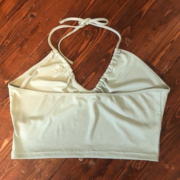 SHEIN Mint green halter crop top - Picture 3 of 4